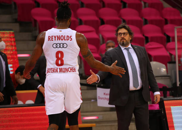 们对场上形 们对场上形